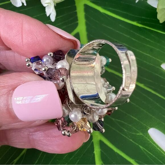 Silver tone Cluster Dangle Beads and Faux Pearls Ring - Picture 3 of 9